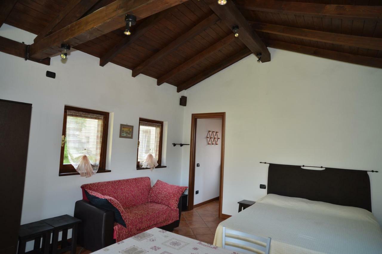 Il Basciutin Apartment Pettenasco Exterior foto